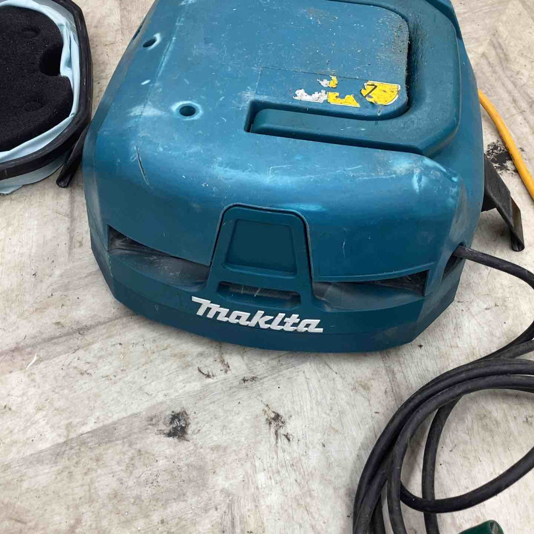 ★マキタ(makita) 集じん機 乾式 VC0830 連動機能【越谷店】