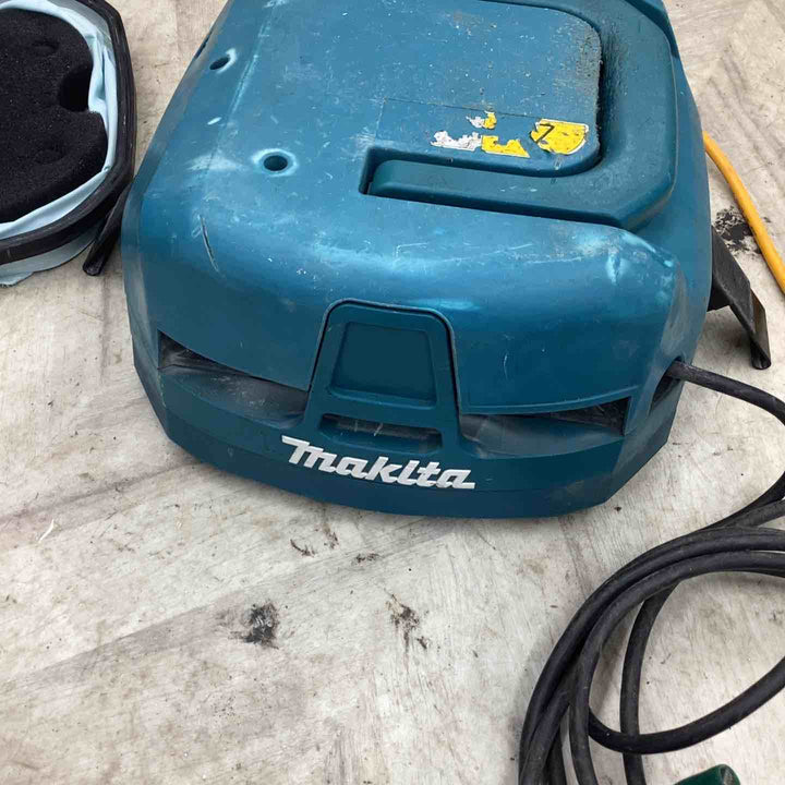 ★マキタ(makita) 集じん機 乾式 VC0830 連動機能【越谷店】