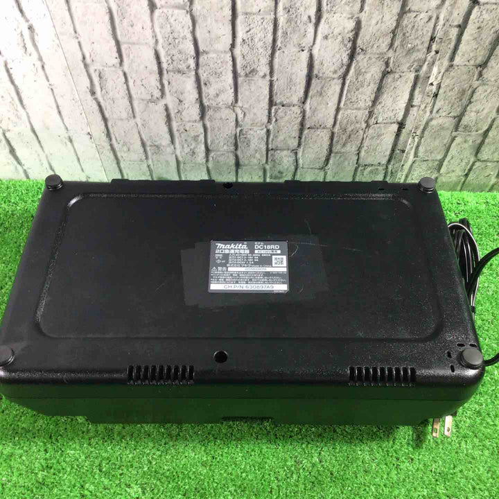 ★マキタ(makita) 2口急速充電器 DC18RD【川口店】