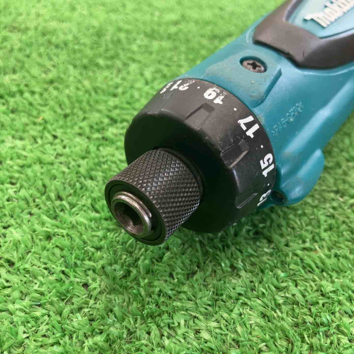 【中古品】 マキタ/makita コードレスペンドライバドリル・DF010DS 【桶川店】