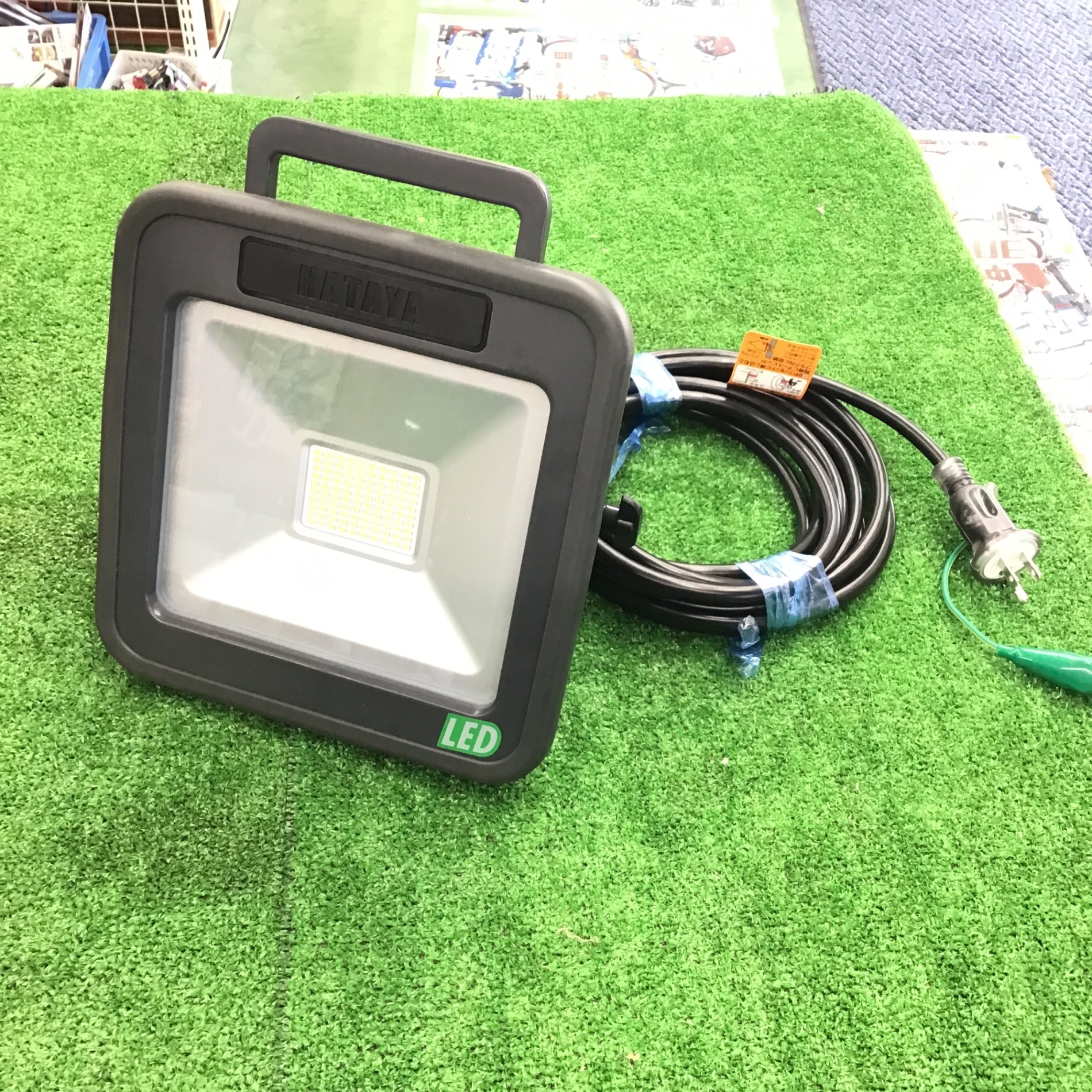 ハタヤリミテッド LEDケイ・ライト LWA-30 ハタヤ 30W AC100V LEDケイ・ライト LWA-30 : 山蔵屋Yahoo