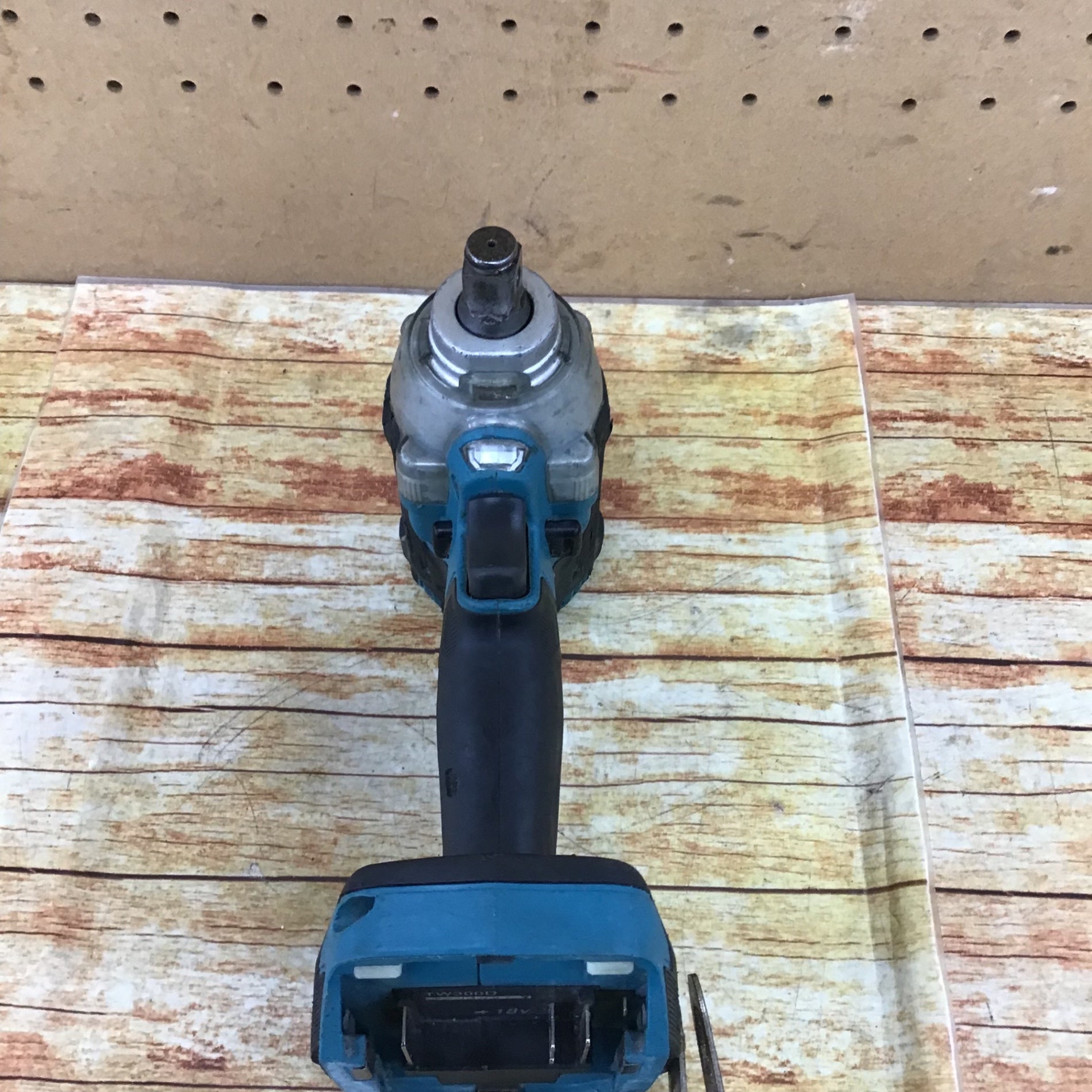 マキタ(makita) コードレスインパクトレンチ TW300DRGX【川崎店