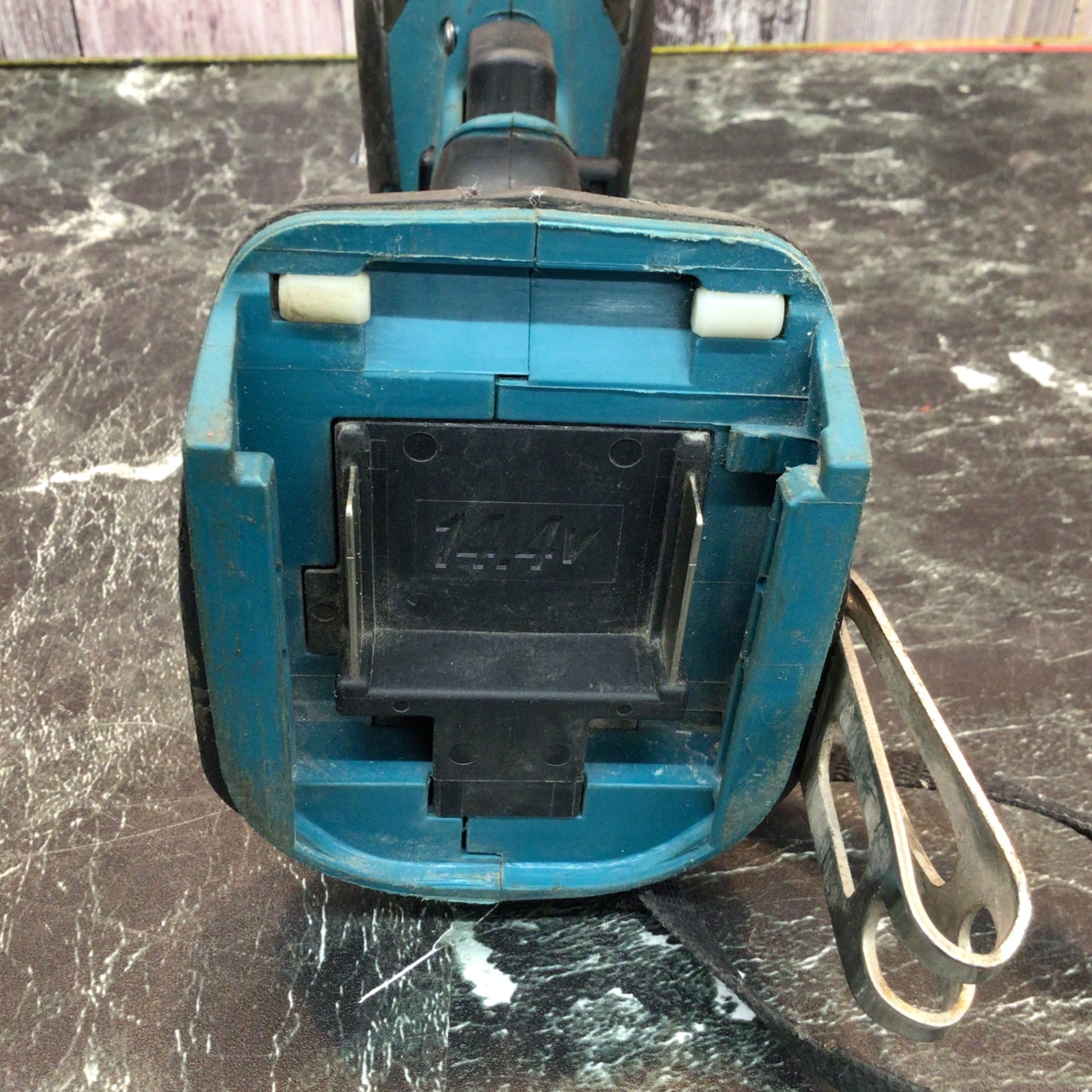 ☆マキタ(makita) コードレスインパクトドライバー TD133DRFX【八潮店