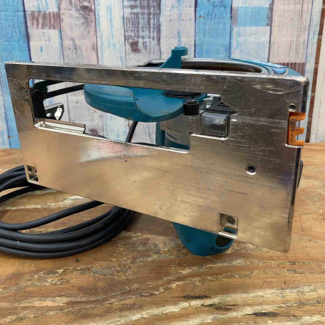 【中古品】★マキタ(makita) 190mm丸のこ 5837BA【柏店】