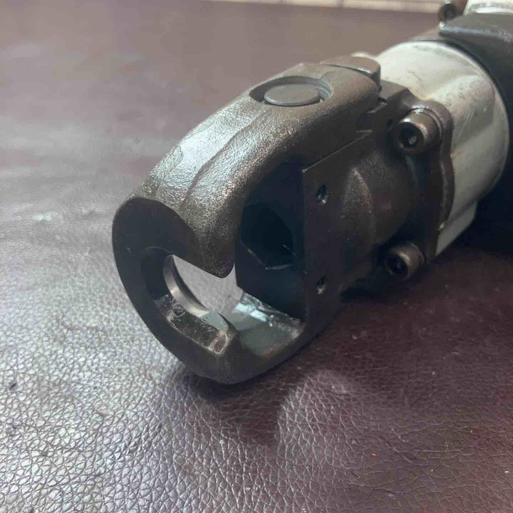 【中古品】 マキタ(makita) 電動ハンマ HM0830 【東大和店】