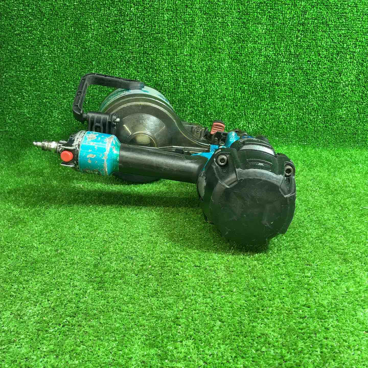 【中古品】 マキタ(makita) 高圧エア釘打ち機 AN935HM 【藤沢店】