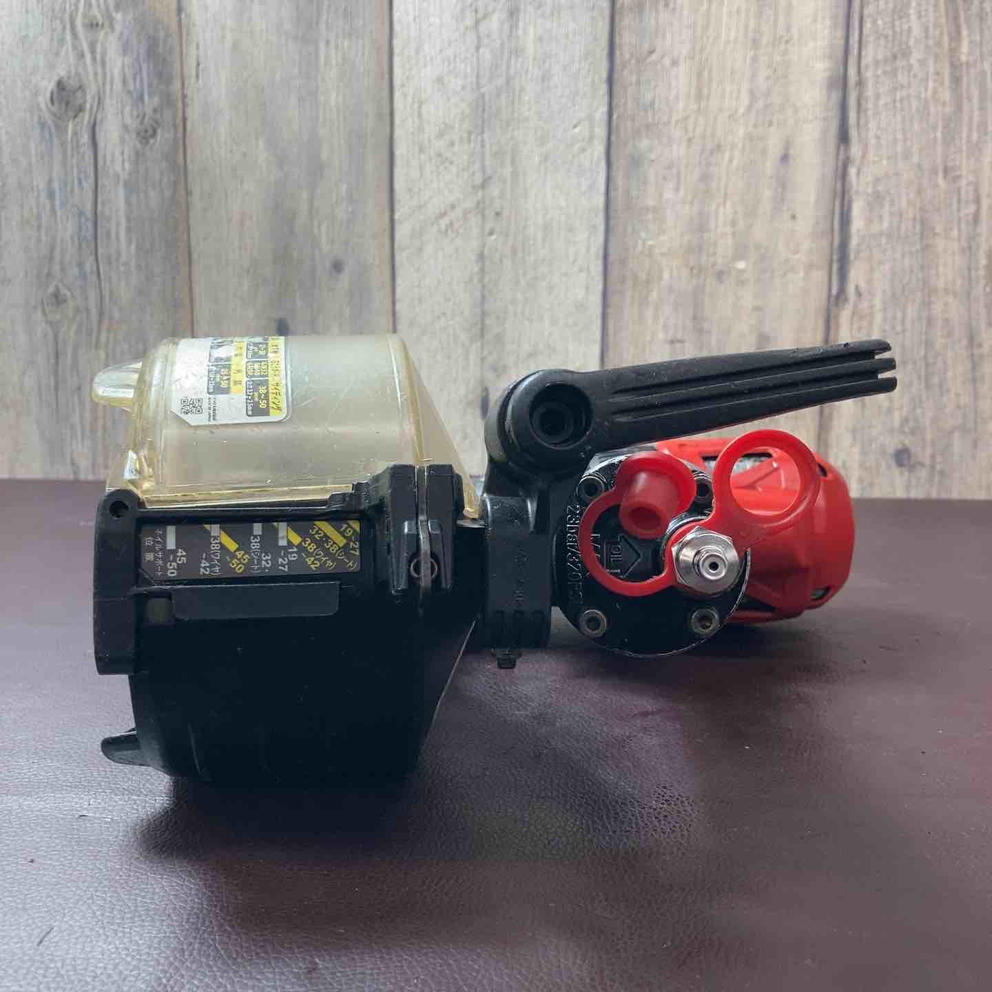中古品】 マックス(MAX) 高圧エア釘打ち機 HN-50N3(D)-G 50mm 【東大和
