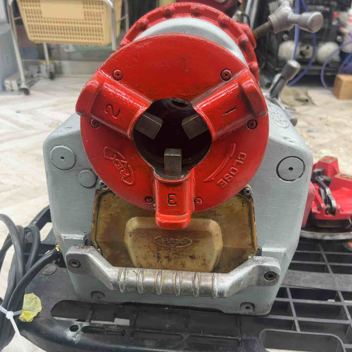 【店頭受取り限定】ねじ切り機 レッキス(REX) N50AIII　ダイヘッド2個つき【越谷店】