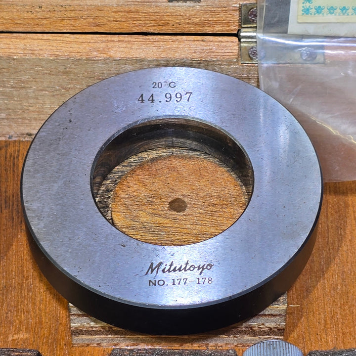 【特別特価！中古品】Mitutoyo ミツトヨ 内側マイクロメータ 延長 ゲージ付 Φ20～50mm ホールテスト 内径マイクロ モデル 368-903【桶川店】