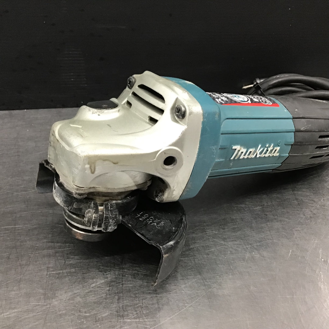 ☆マキタ(makita) 100mmディスクグラインダ GA4033【戸田店】