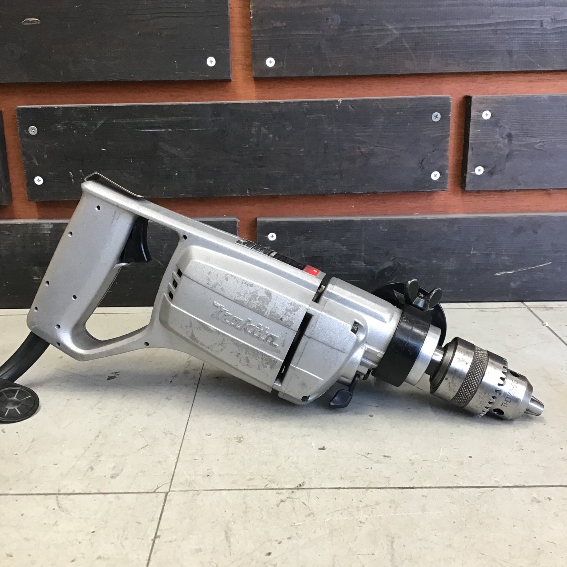 マキタ　makita 震動　ドリル　8416 現状品】 マキタ/makita 16mm震動ドリル 8416 【鴻巣店