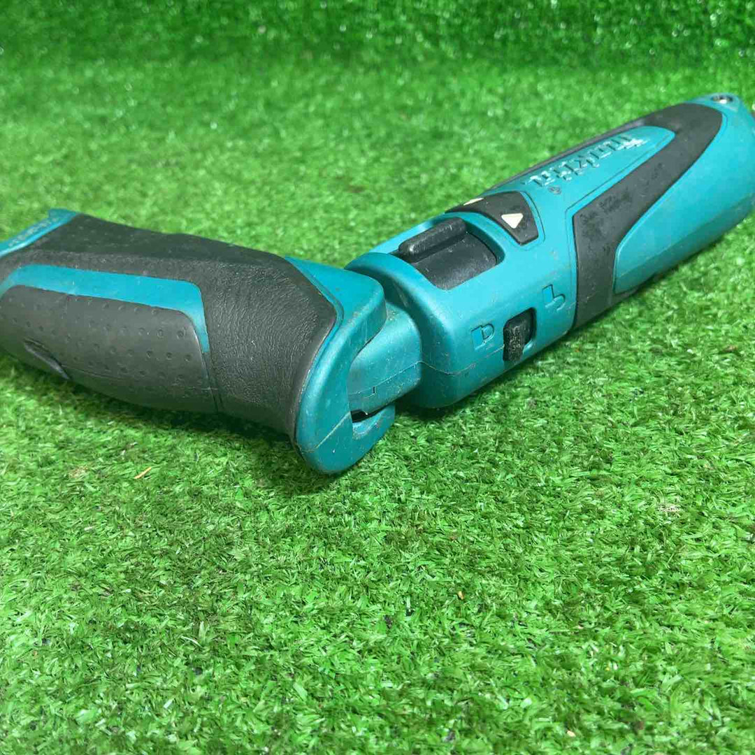 マキタ(makita) コードレスペンインパクトドライバ TD021DSHSP【藤沢店】