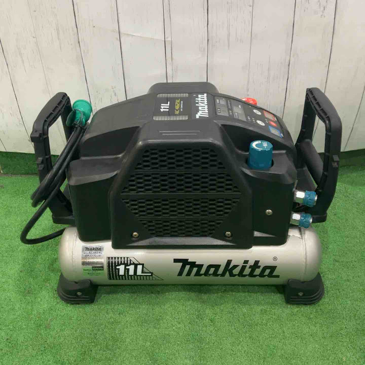 マキタ(Makita) エアコンプレッサ(黒) (50/60Hz) AC462XLB 動作確認済【川口店】