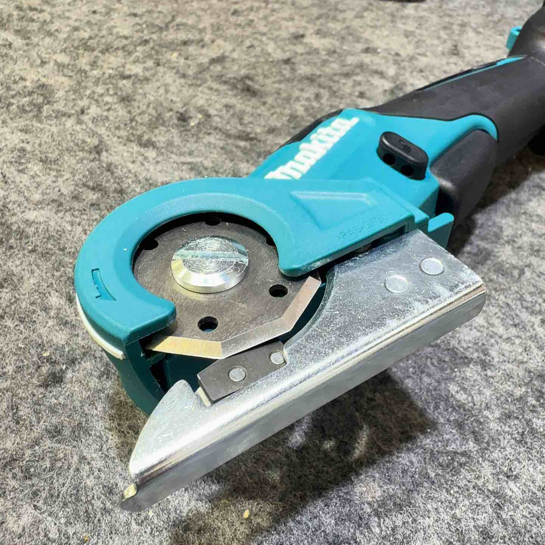 マキタ(makita) コードレスマルチカッター CP100DSH【桶川店】