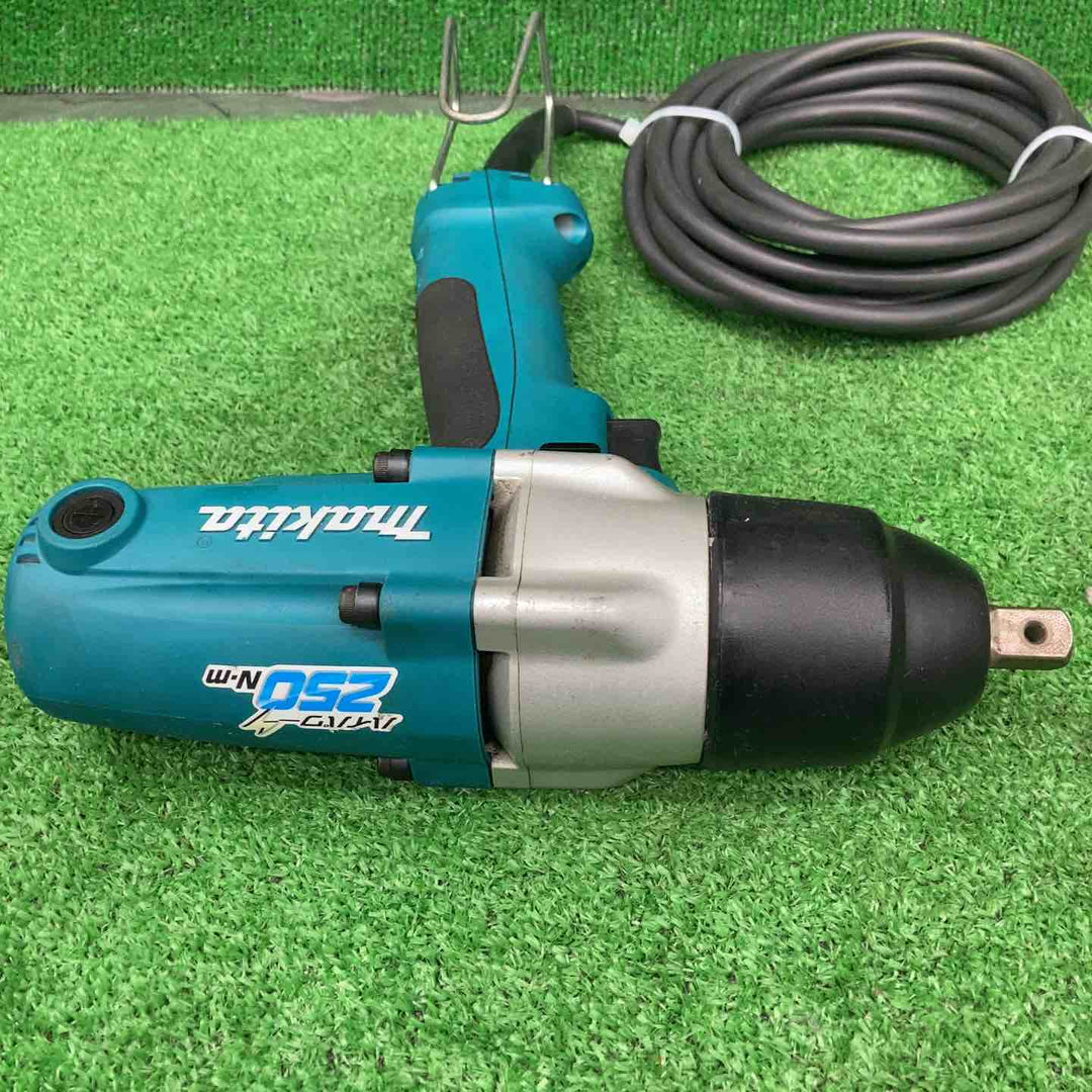 ☆マキタ(makita) インパクトレンチ TW0250【桶川店】