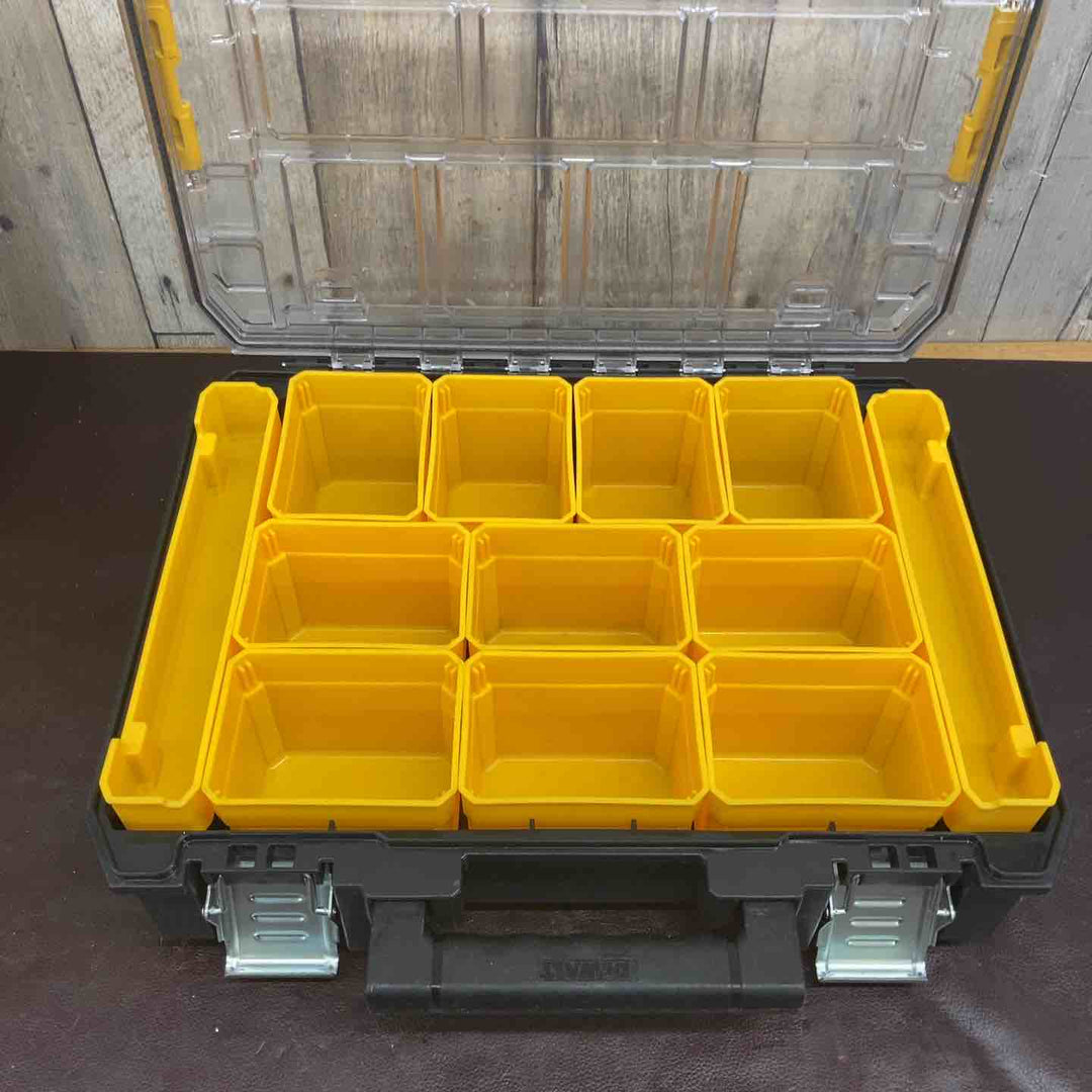 【中古品】 デウォルト (DeWALT) T-STAK TOUGH CASE(タフケース) クリップボード 4点まとめ 【東大和店】
