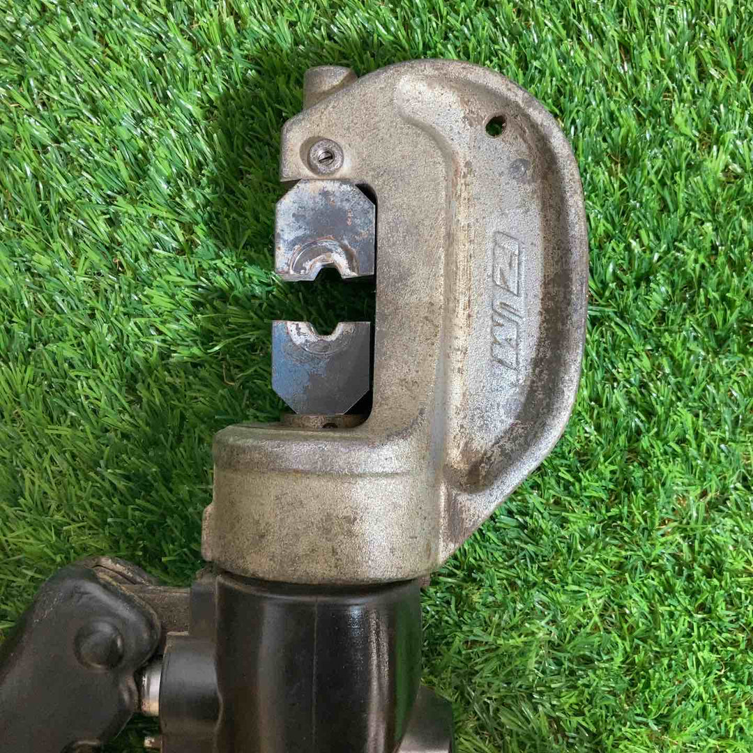 ◇泉精器 銅・アルミ直線スリーブ用 手動油圧式工具 EP-300N【戸田店】