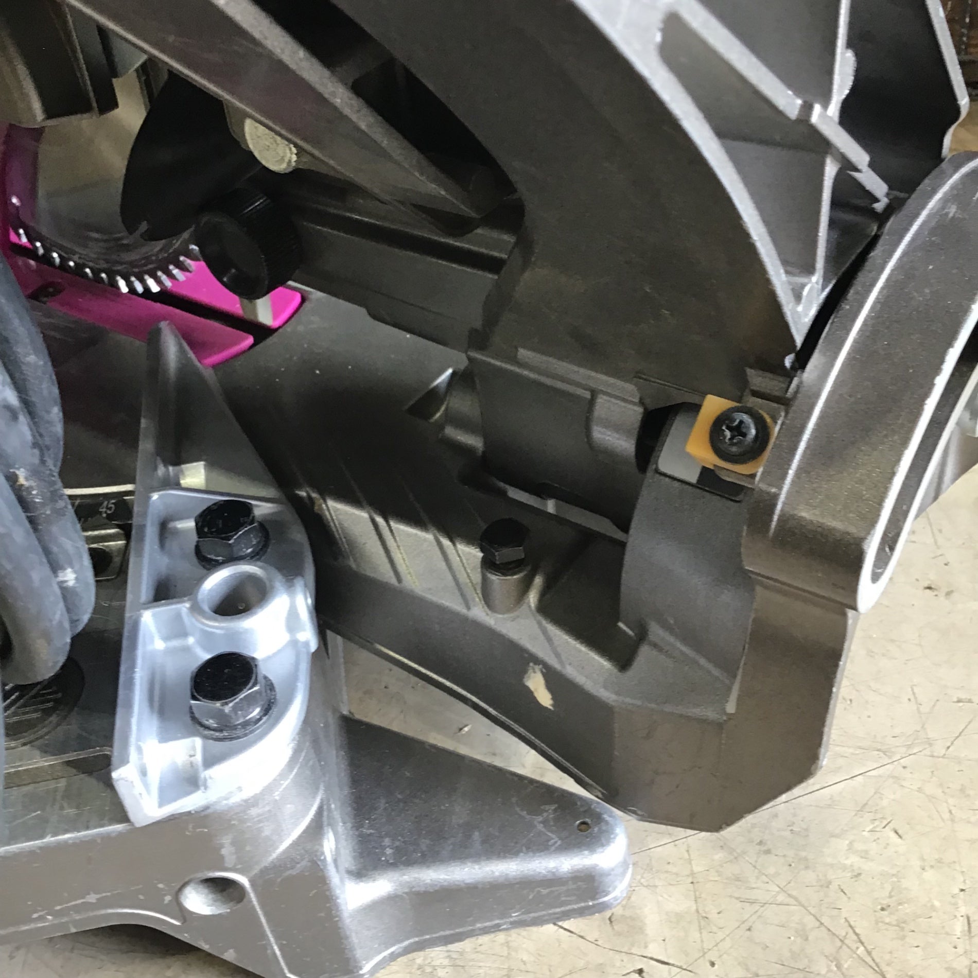 ☆ハイコーキ(HIKOKI ※旧:日立工機) 卓上スライド丸のこ C6RSHC【町田