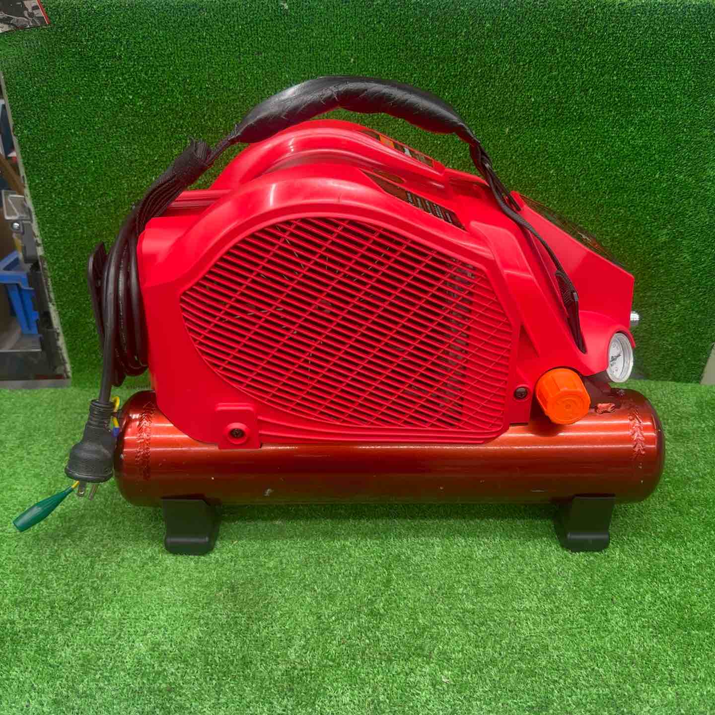 中古】 マックス MAX 高圧専用 エアコンプレッサー AK-HH1110E2 【桶川