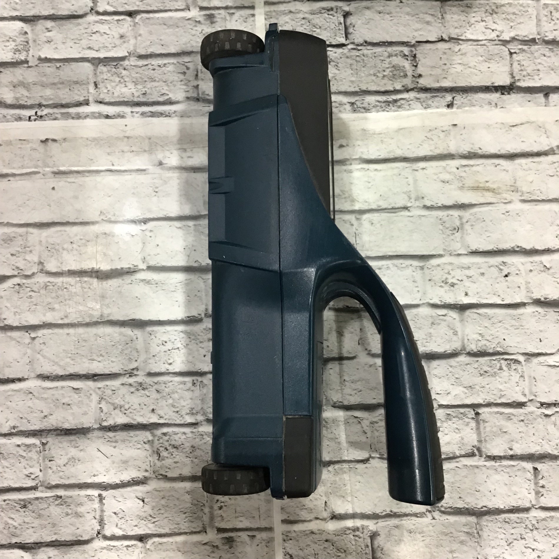 ☆ボッシュ(BOSCH) コンクリート探知機 ウォールスキャナー D