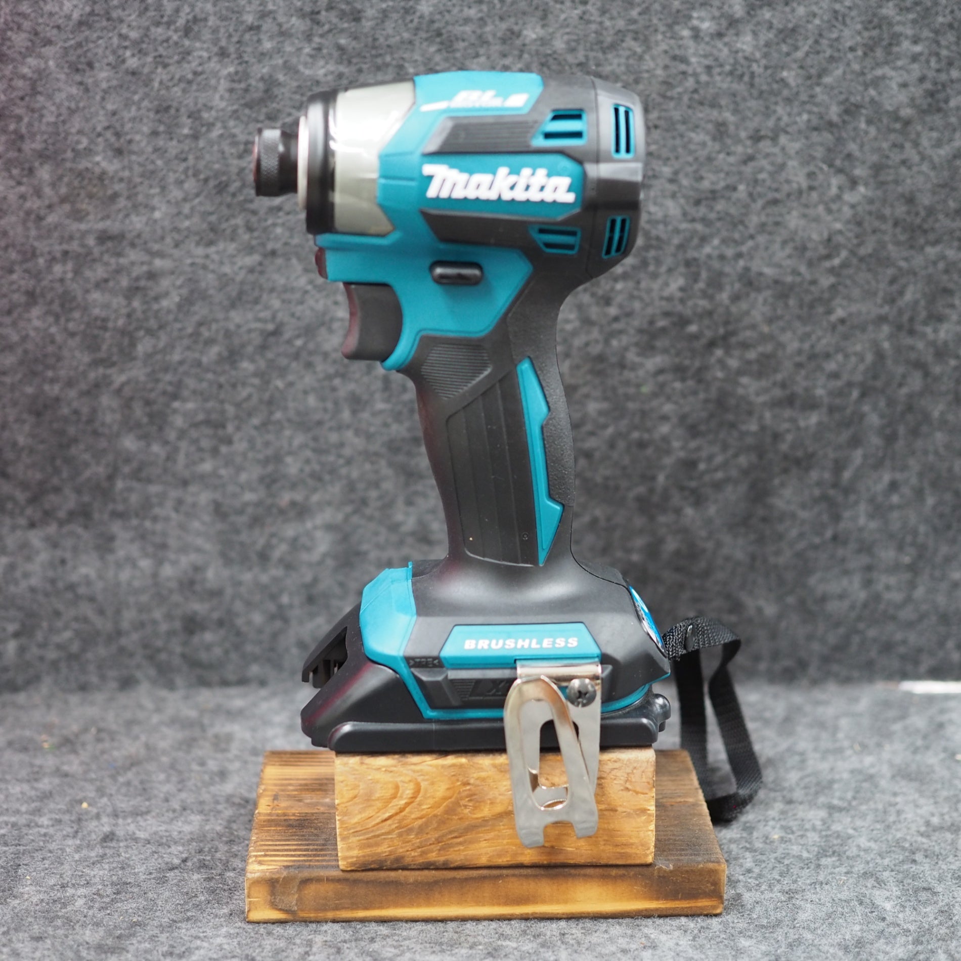 Makita - マキタ　TD171 ブルー　未使用 楽天市場】TD172D 同等品【日本仕様】インパクトドライバー