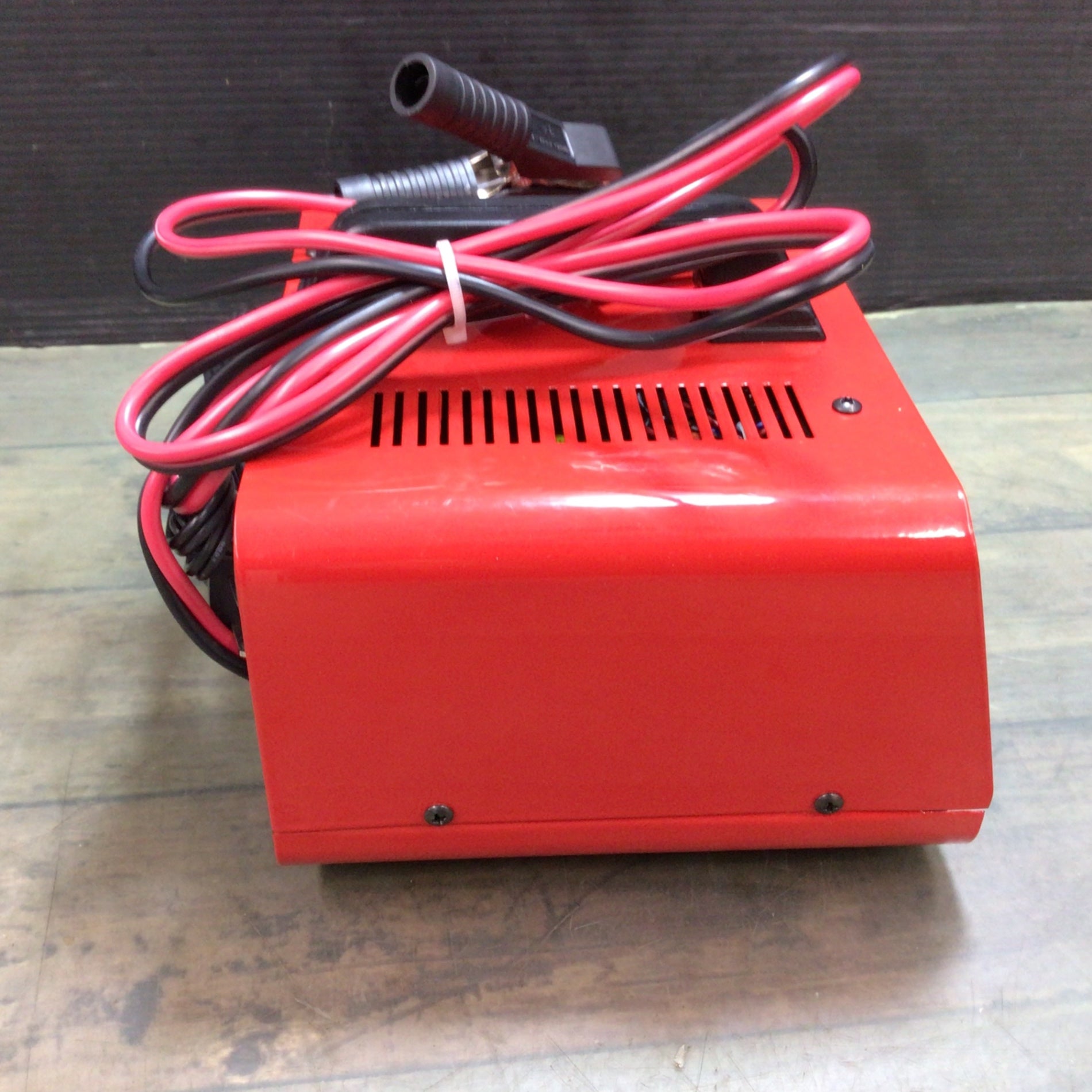 〇メルテック 大自工業 バッテリー充電器 12V SC650【東大和店