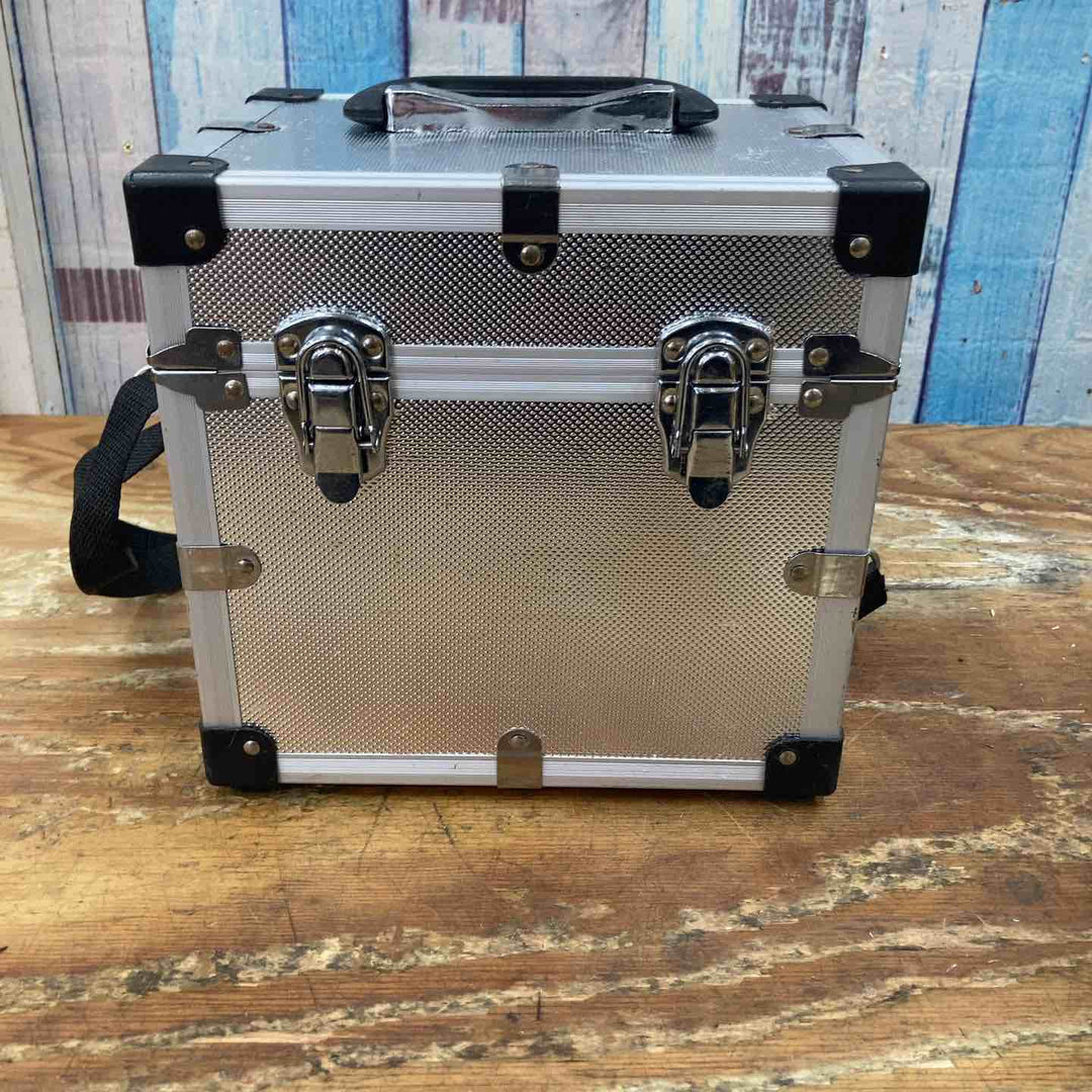 ◇マイト工業(might) グリーンレーザー墨出し器 MGL-411GP 矩十字・横【柏店】