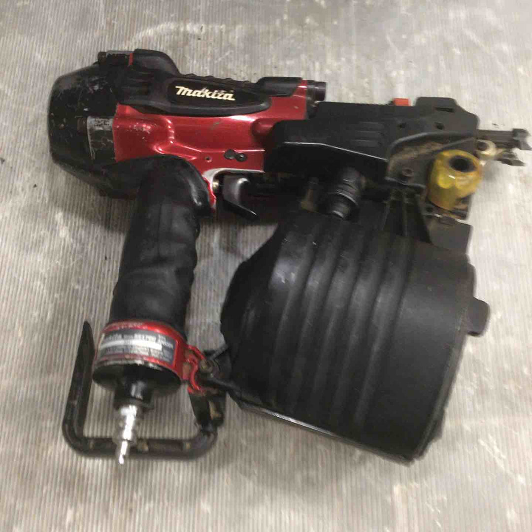 ★マキタ(makita) 高圧エア釘打ち機 AN930H【草加店】