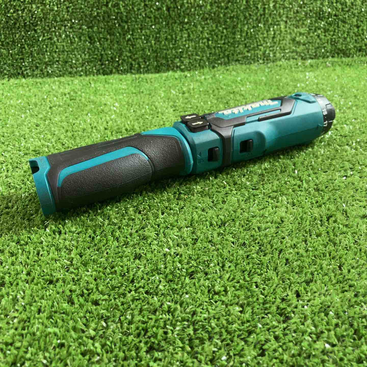 ★マキタ(makita) コードレスペンドリルドライバー DF012DSH【川崎店】