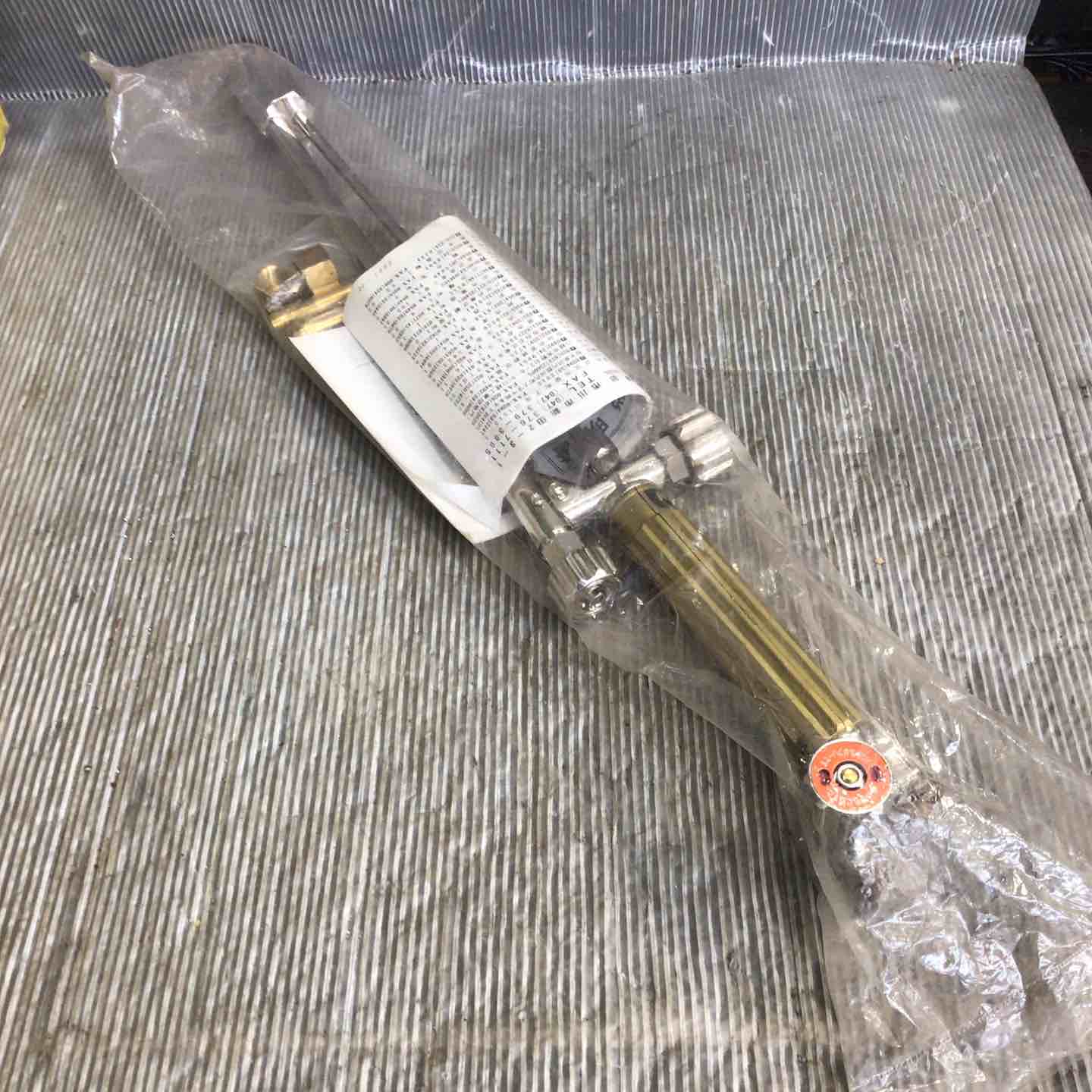 【中古美品(動作未確認)】小池酸素 ガス切断機 A切りゴールド【草加店】 中古美品(動作未確認)】小池酸素 ガス切断機 A切りゴールド【草加店