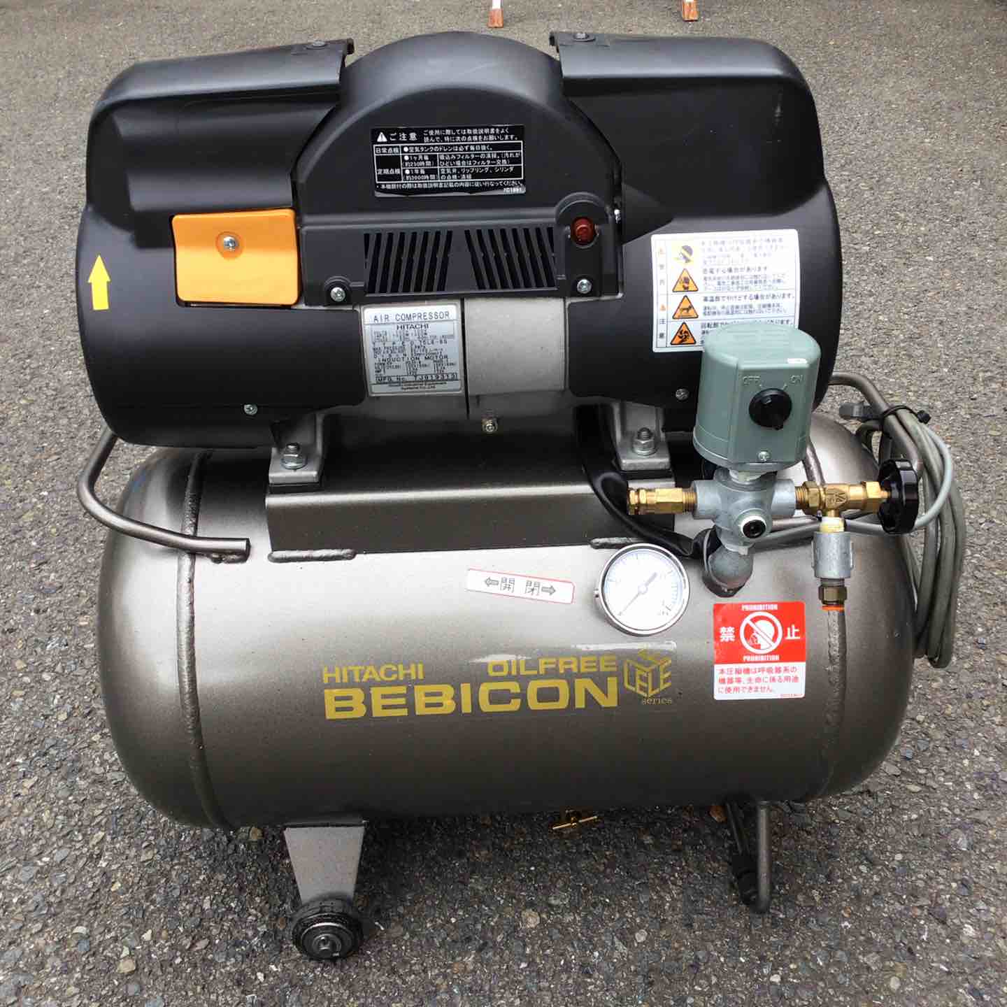 【中古品】 日立工機  コードレスインパクトドライバ WH18DDL(2LLCK)(Y) 充電式インパクトドライバ― 【東大和店】 中古品】 日立工機 コードレスインパクトドライバ WH18DDL(2LLCK)(Y