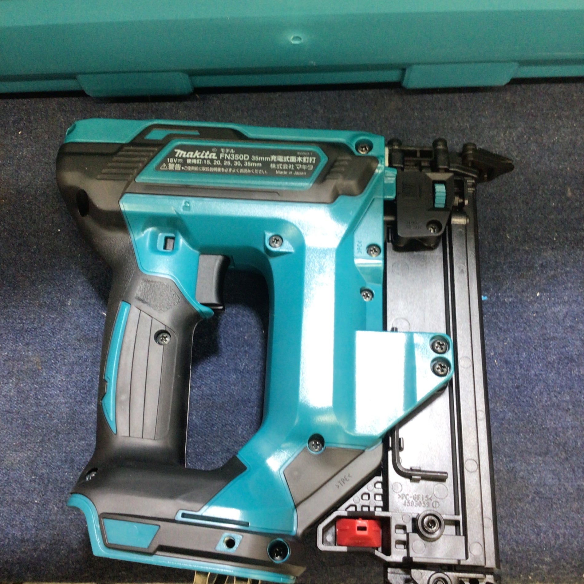 ☆マキタ(makita) コードレスフィニッシュネイラ FN350DZK【八潮店
