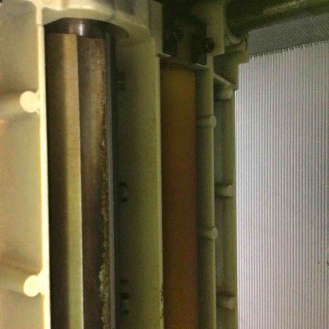 【店頭受取り限定】☆マキタ(makita) 自動カンナ 2012NB【戸田店】