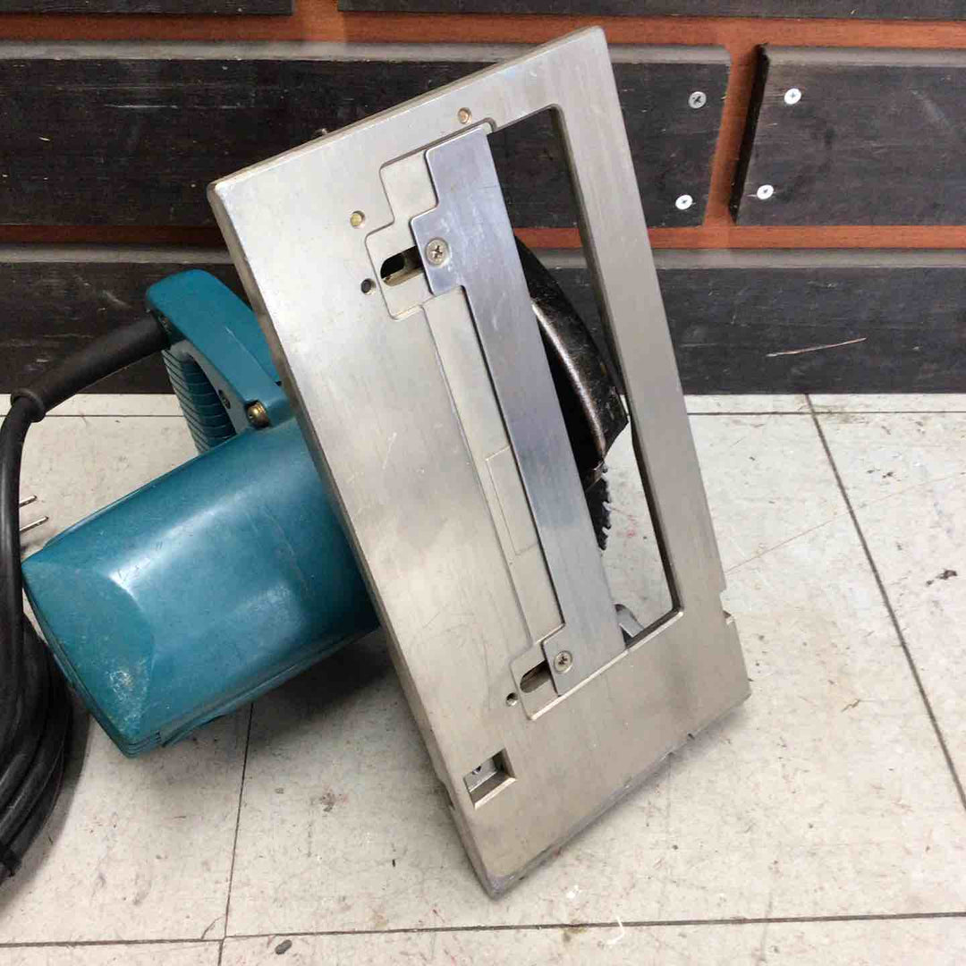 【現状品】 マキタ 7型造作丸ノコ 5802BA 【鴻巣店】
