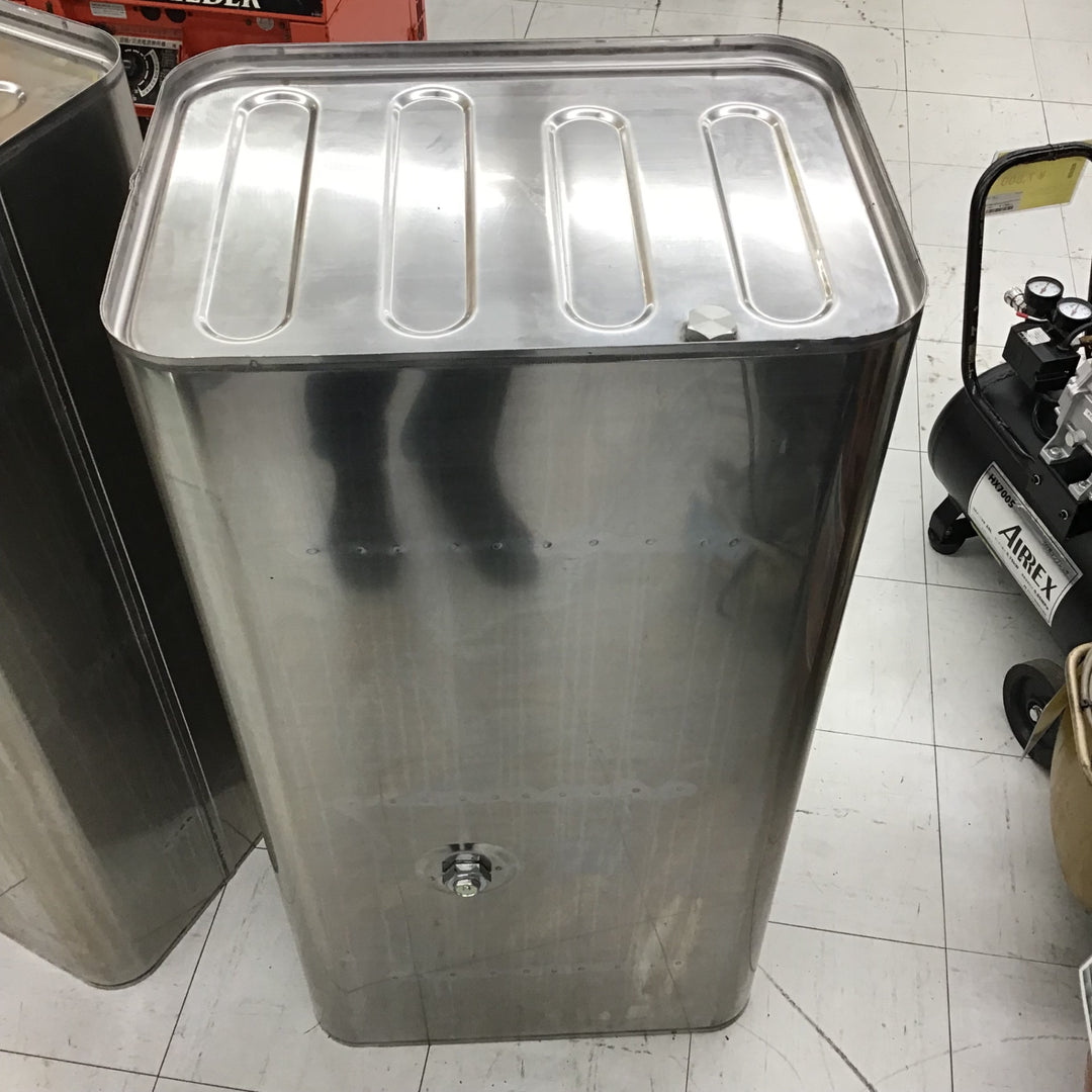 【店頭受取り限定】 メーカー不明 200L軽油タンク2個セット・型番不明 【鴻巣店】