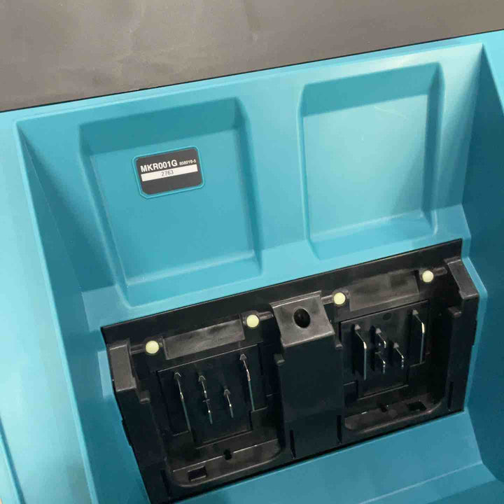 【店頭受取り限定】マキタ(Makita)充電式管理機 40Vmax バッテリ・充電器別売 ロータ別売 MKR001GZ【川口店】