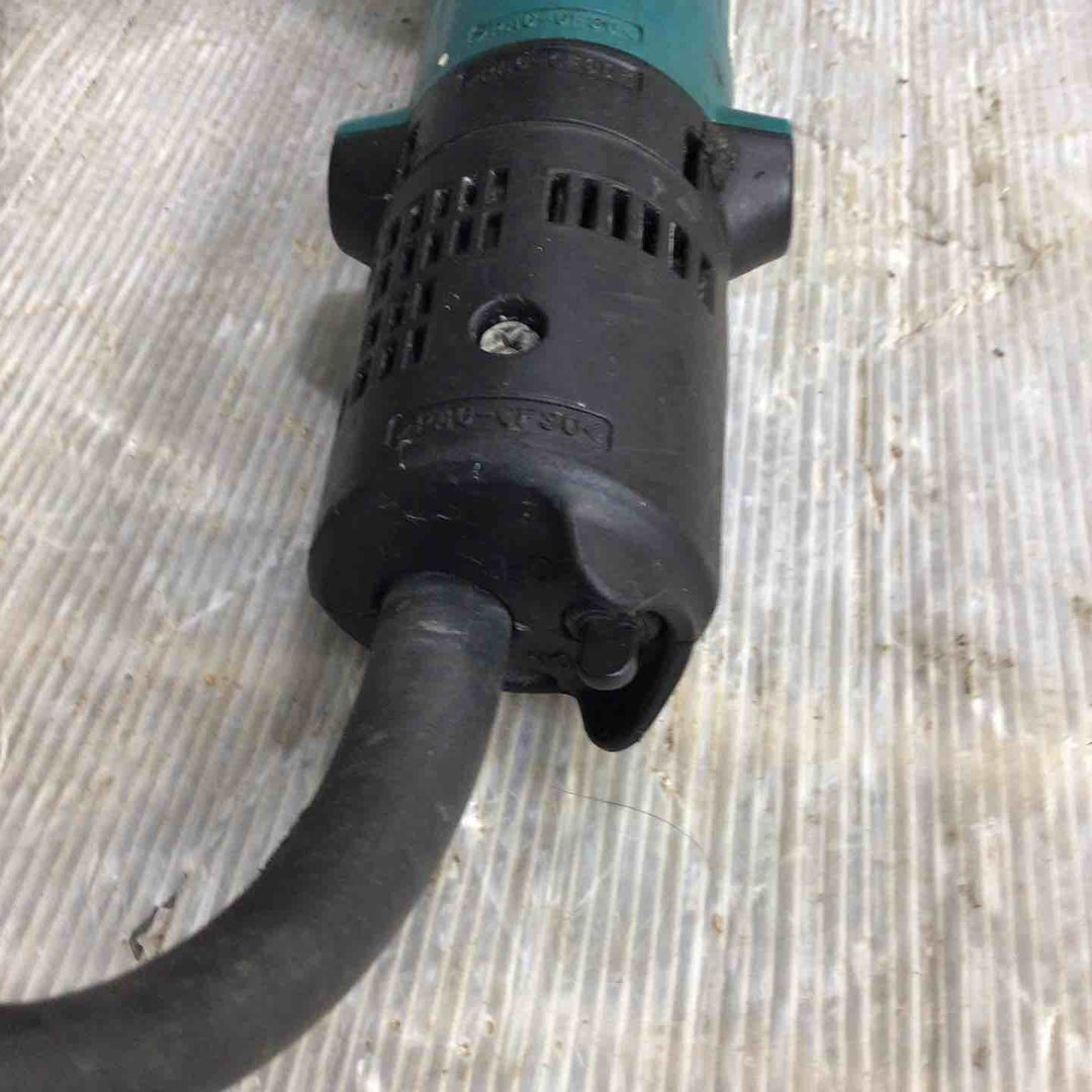☆マキタ(makita) 100mmディスクグラインダ 9533B【草加店】