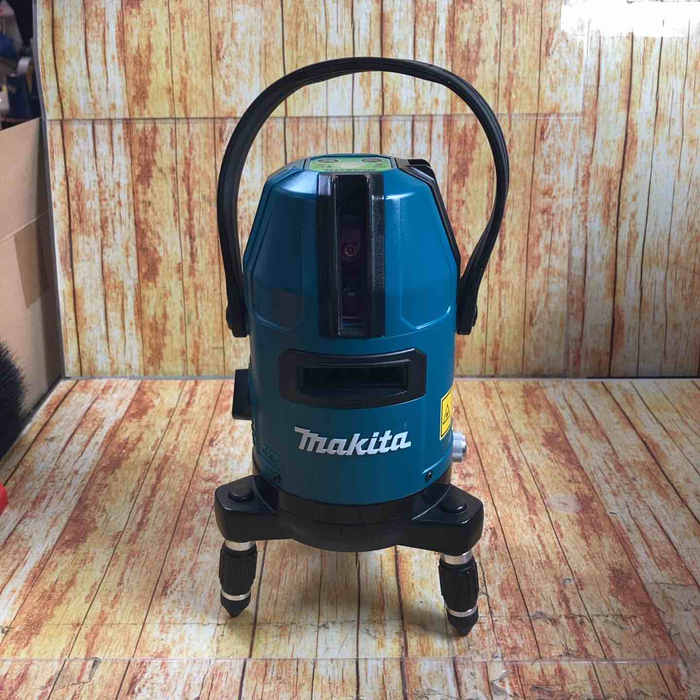 ☆マキタ(makita) レーザー墨出し器 SK20GD【川崎店】 – アクトツール