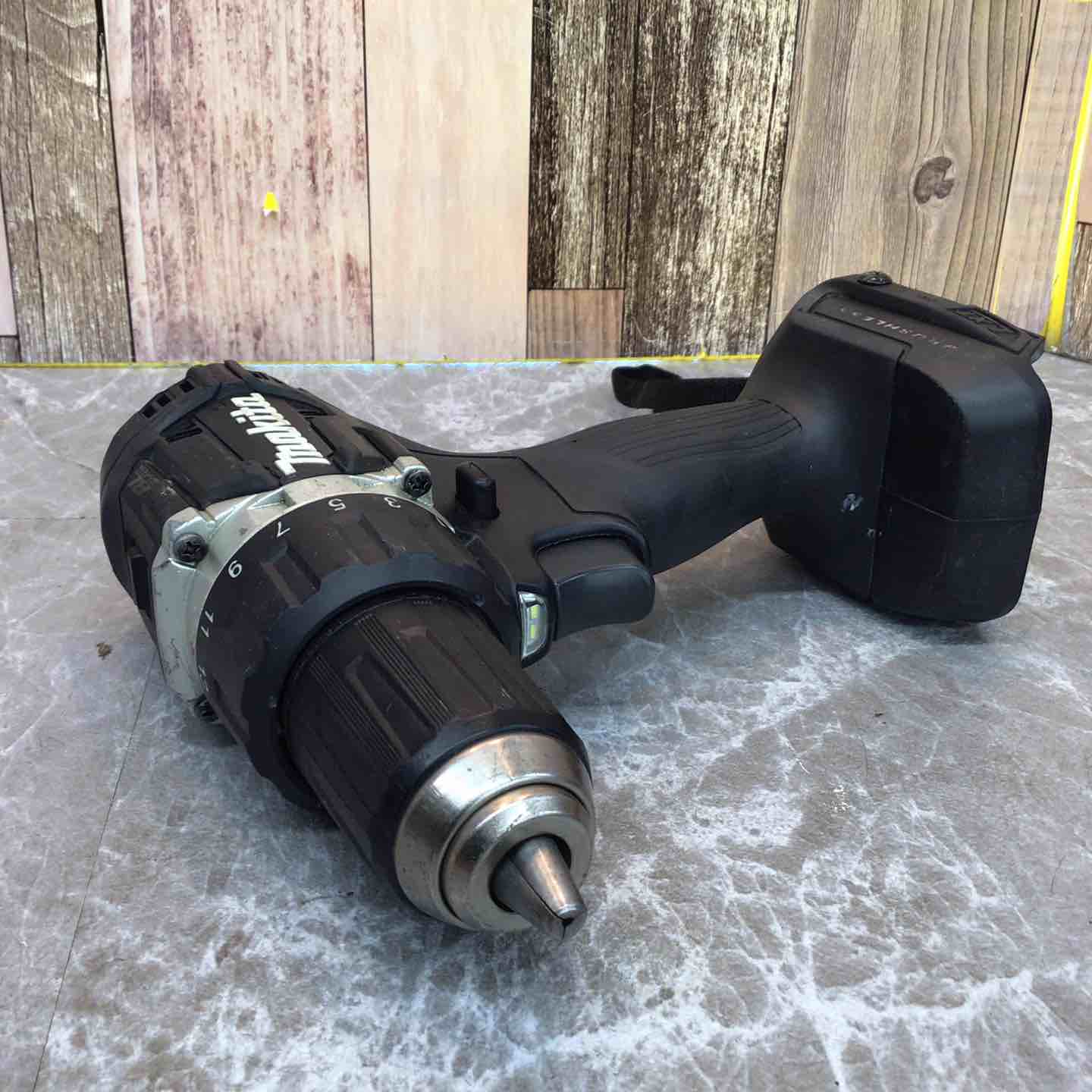 ☆マキタ(makita) コードレスドリルドライバー DF484DZB【八潮店