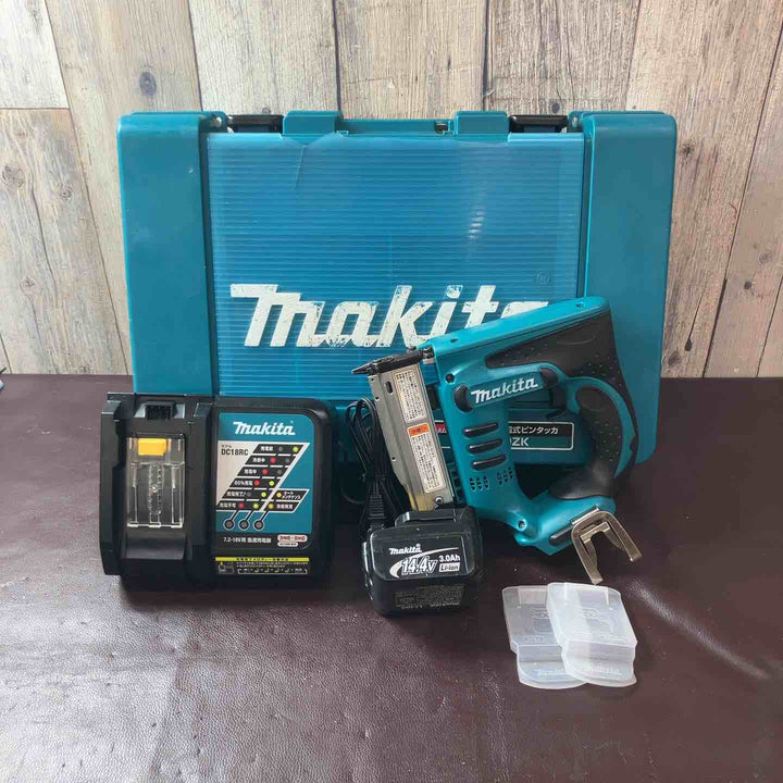 【中古品】 マキタ(makita) 充電式ピンタッカ  14.4V 35mm PT350DRF 【東大和店】