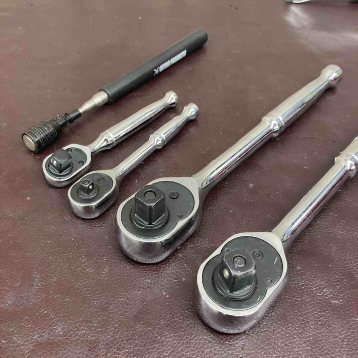 【中古品】 アストロプロダクツ(ASTRO PRODUCTS)  ハンドツールまとめ 全16点 ラチェット ドライバー ソケット 【東大和店】
