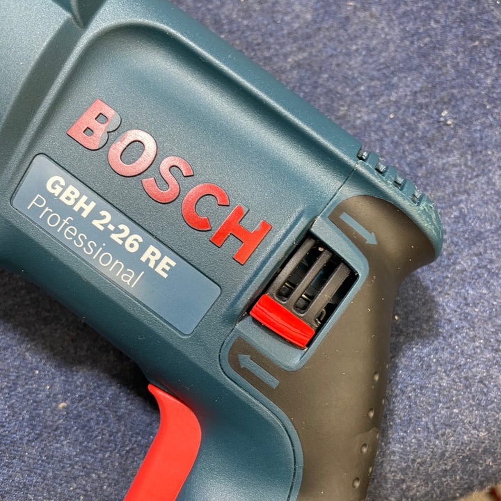 ★ボッシュ(BOSCH) ハンマドリル GBH2-26RE【八潮店】