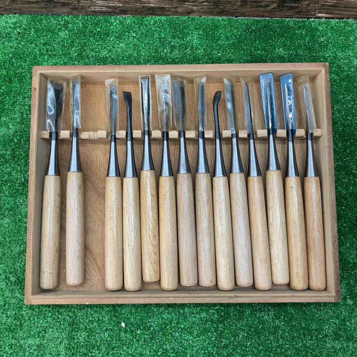 不二晴 暁 鑿 10本組9本セット ※平面彫り無し【川越店】