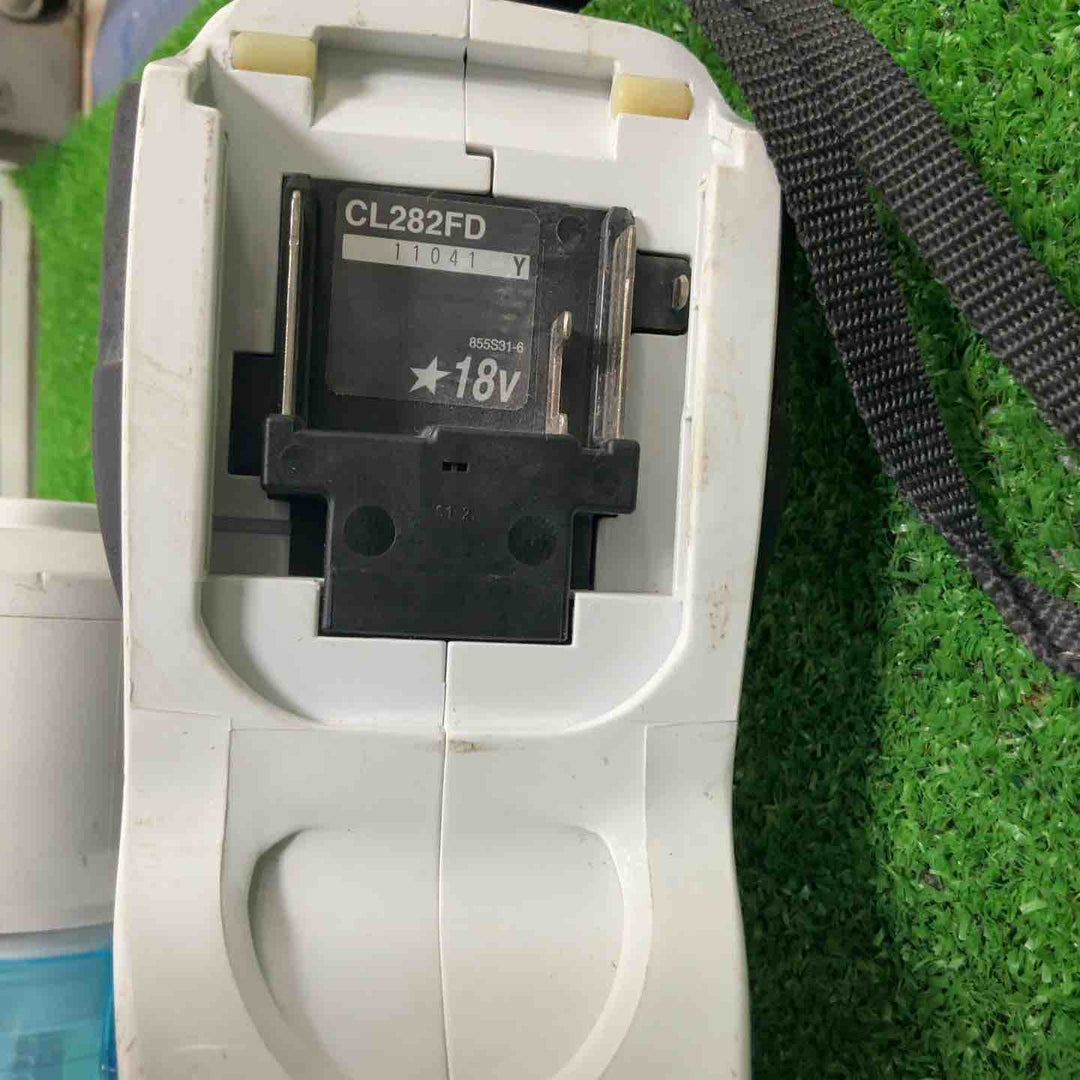 ◇マキタ(makita) コードレスクリーナ CL282FDZCW【草加店】