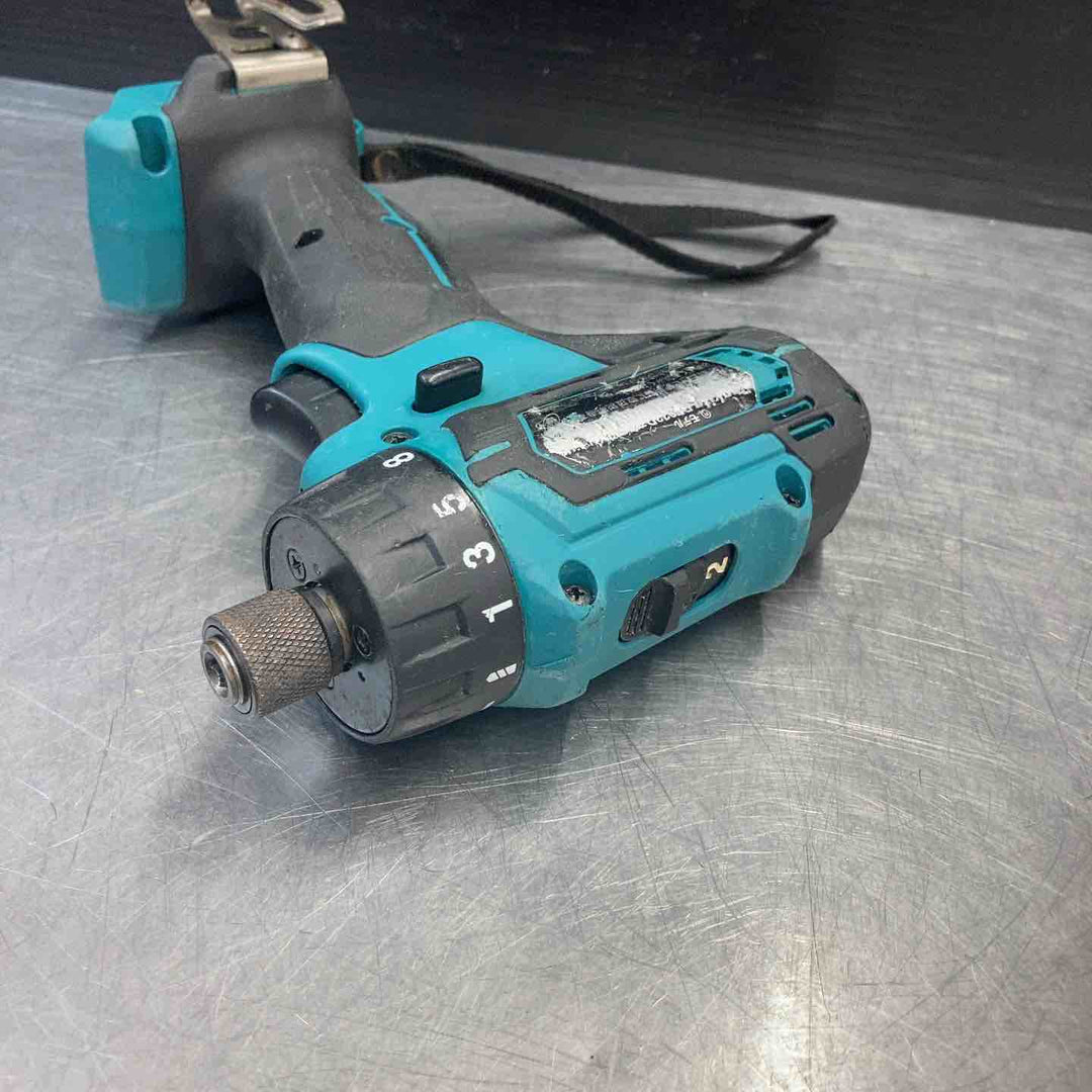 【中古品】 マキタ(makita) コードレスドリルドライバー DF033DZ 【東大和店】