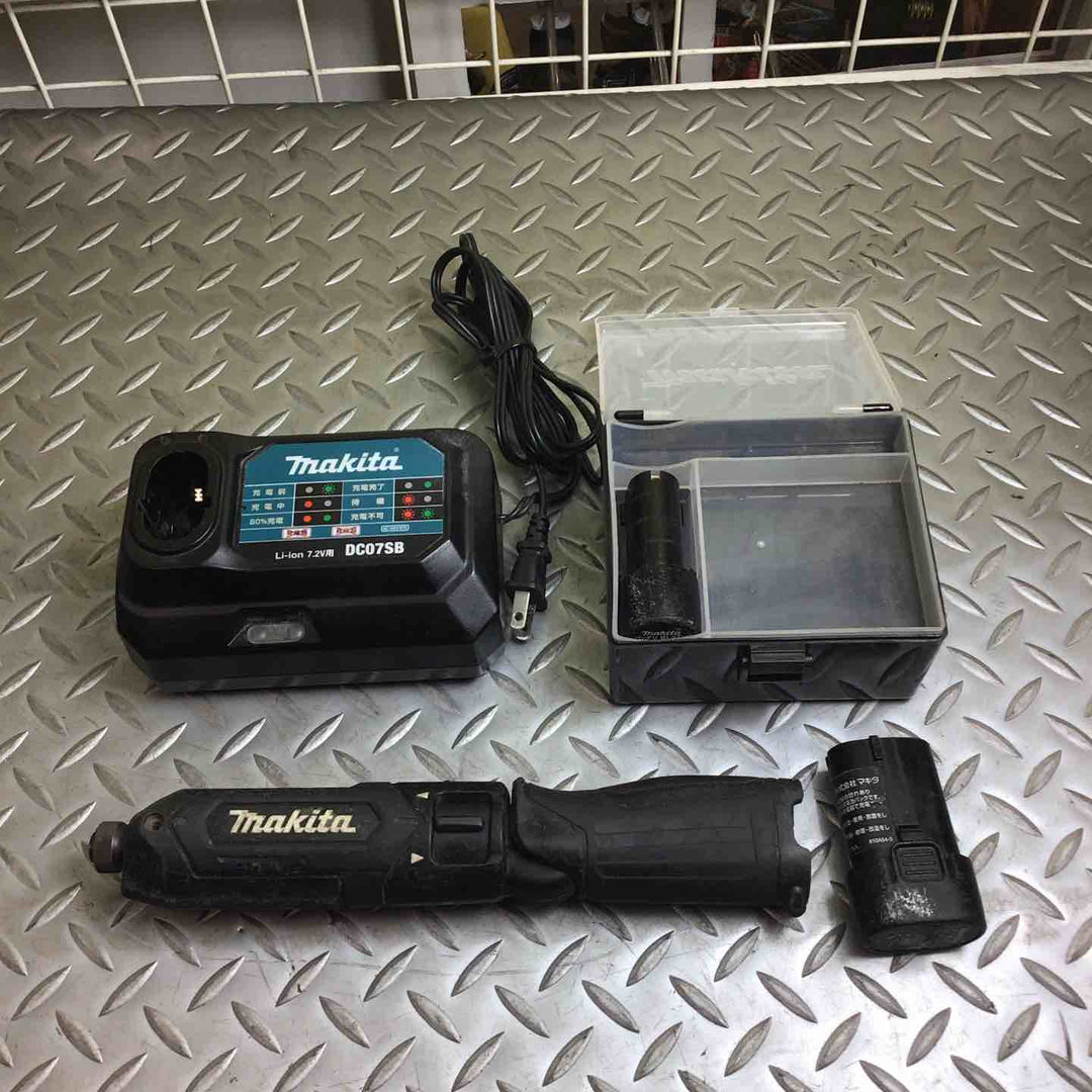 マキタ(makita) コードレスペンインパクトドライバー TD022DSHXB【川崎店】