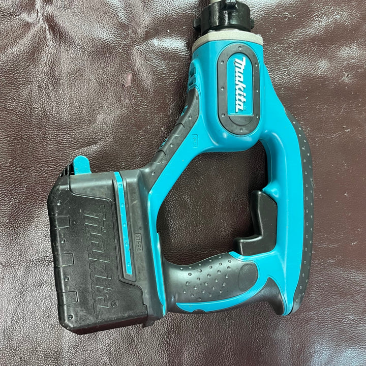 【中古品】★マキタ(makita) コードレスコンクリートバイブレータ VR350DZ【東大和店】
