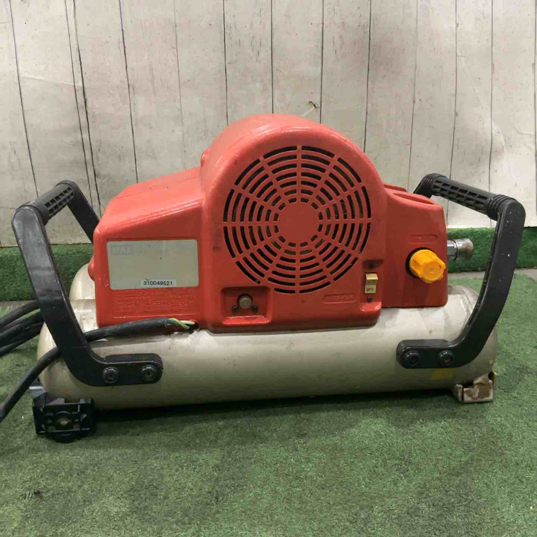 【現状品】マックス エアコンプレッサー AK-7000AII 保証なし 動作確認済【川口店】