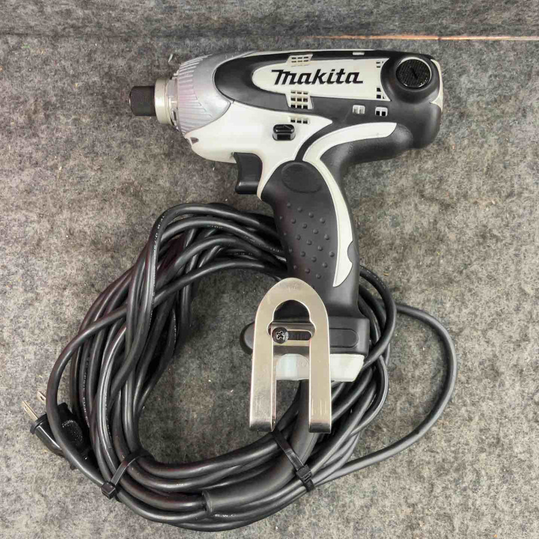 ◇マキタ(makita) インパクトドライバ 6955SPKW【鴻巣店】
