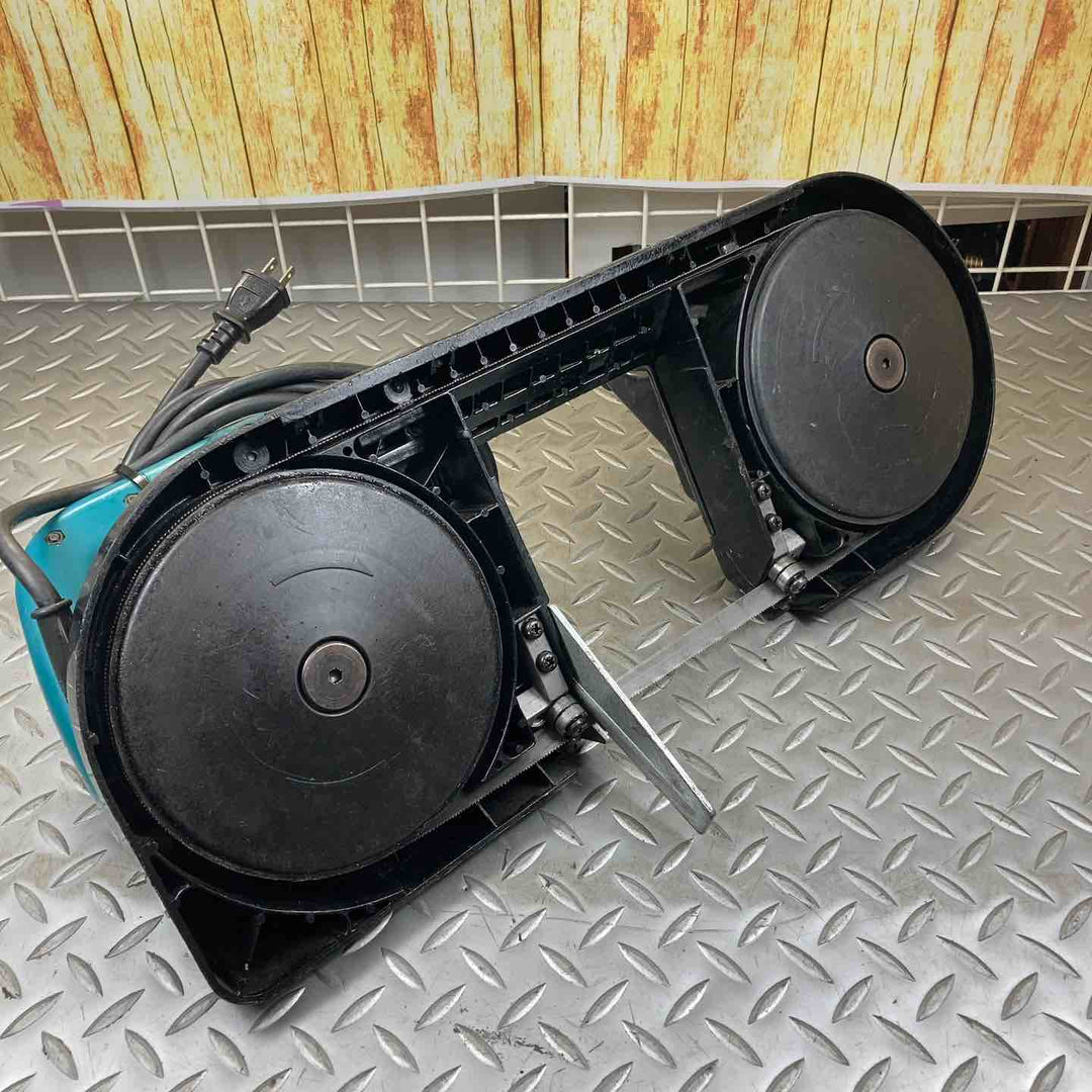 マキタ(makita) バンドソー モデル：2106 【川崎店】
